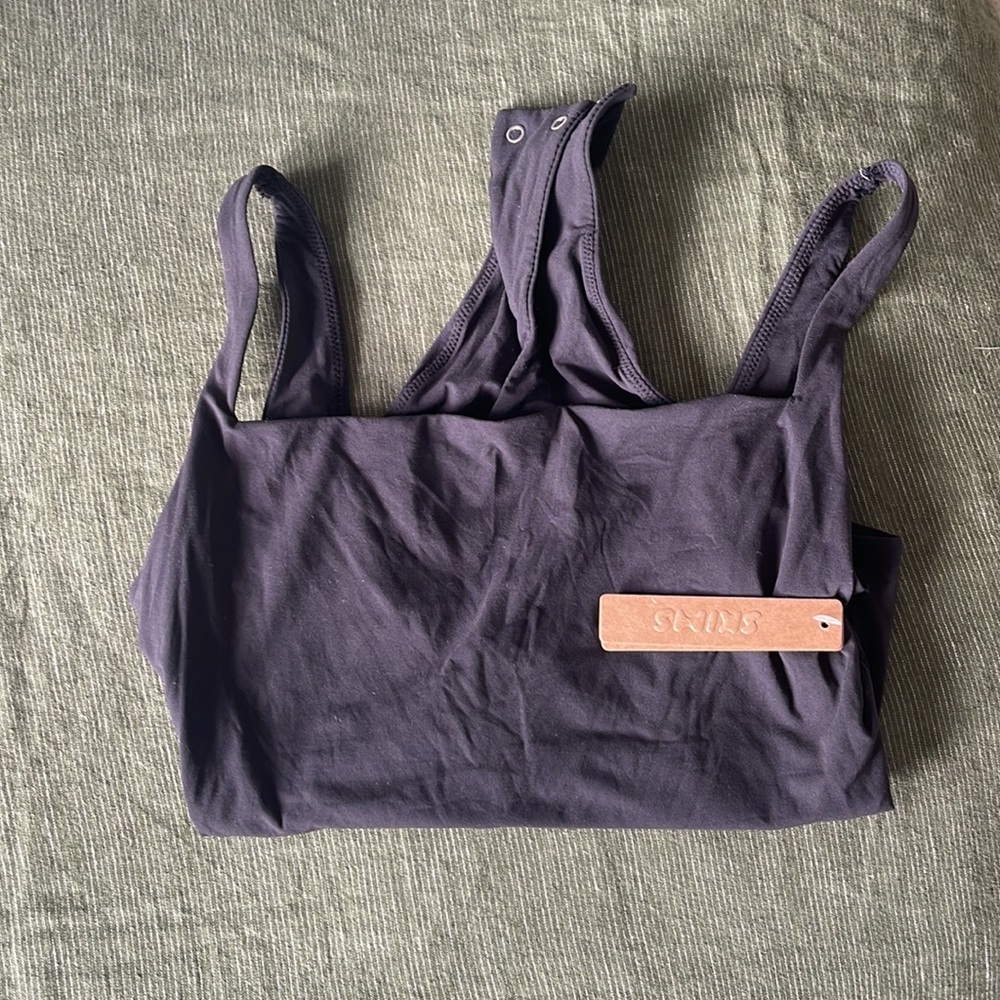 SKIMS fits everybody square neck bodysuit